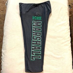 PINK by Victoria’s Secret collegiate leggings